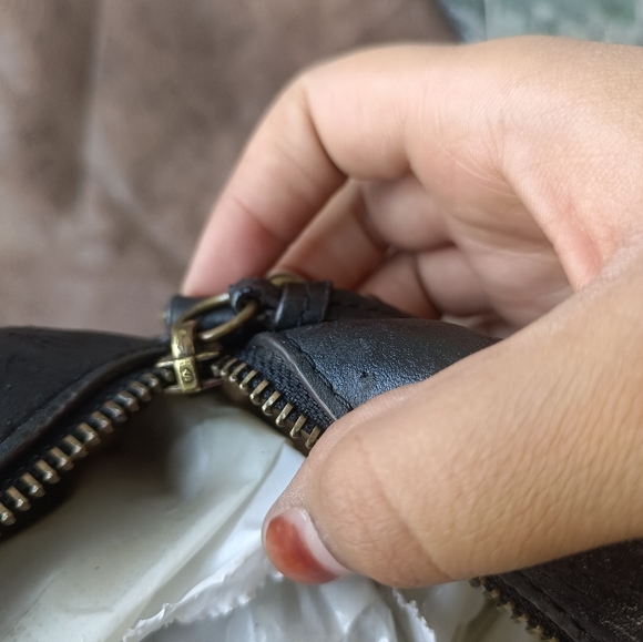 Authentic gucci marmot sling bag - Picture 2 of 13